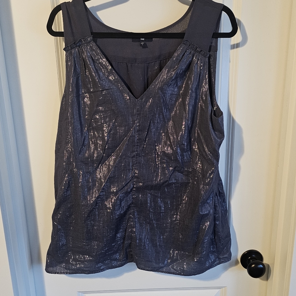 Shimmery Gap tank.